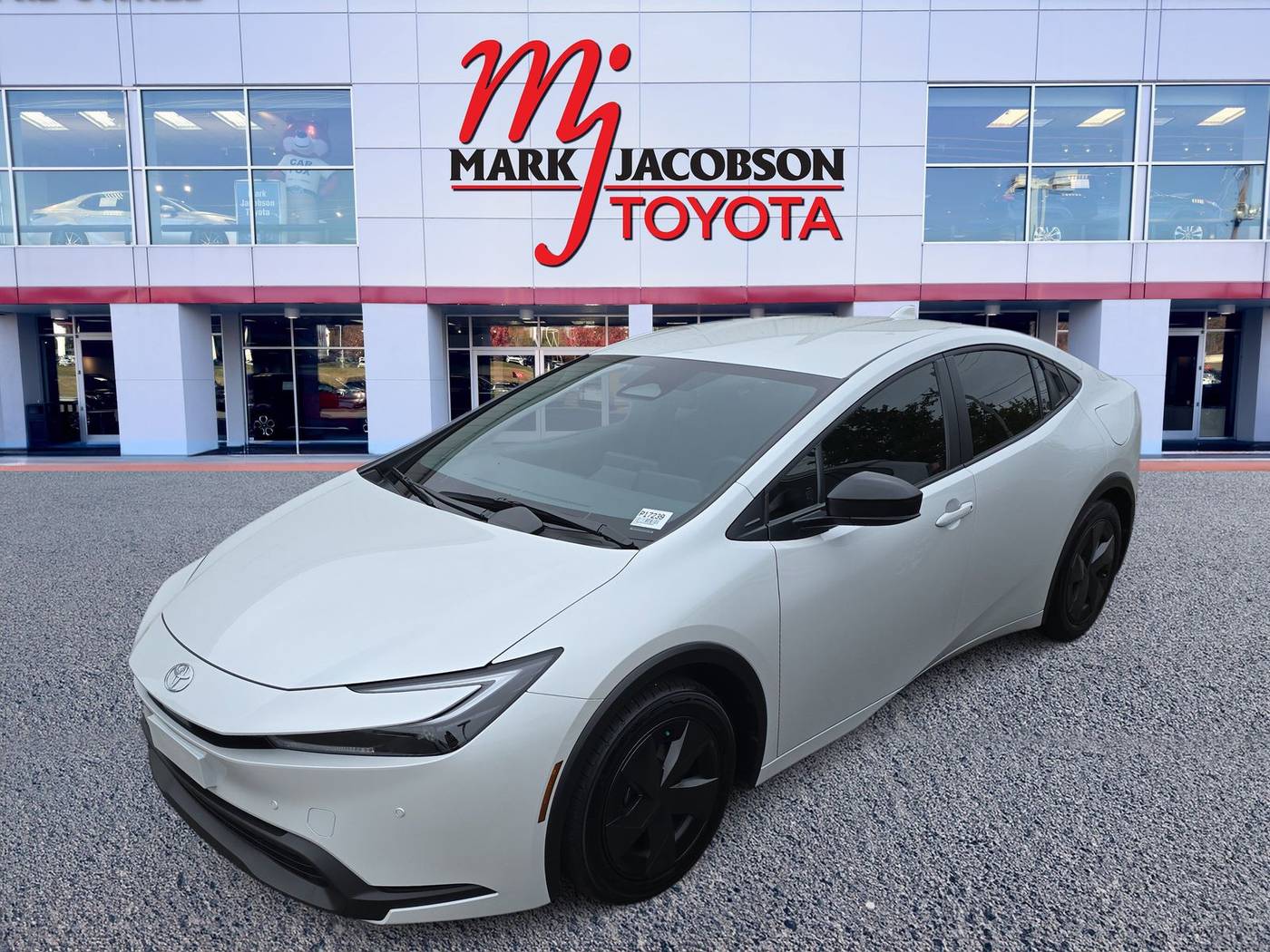 2025 Toyota Prius LE — Hatchback — 2,152 mi — Durham, NC