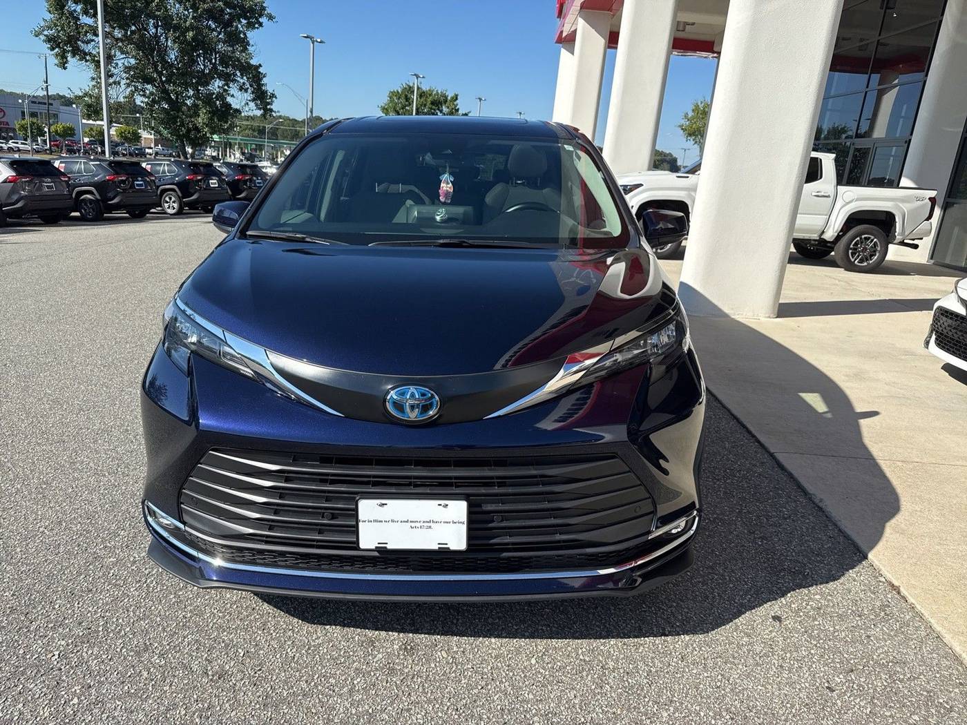 2024 Toyota Sienna XLE — Minivan — 19,397 mi — Durham, NC