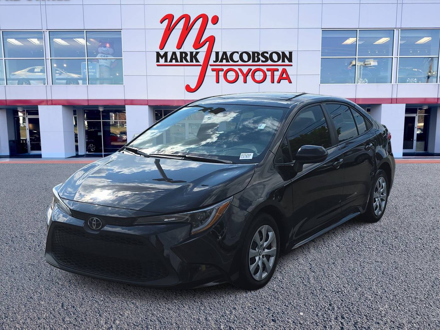 2020 Toyota Corolla LE — Sedan — 119,522 mi — Durham, NC