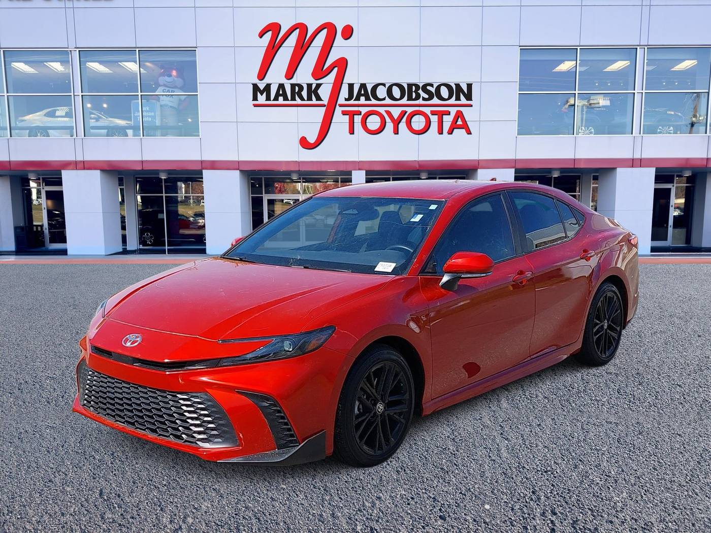 2025 Toyota Camry SE — Sedan — 10,562 mi — Durham, NC