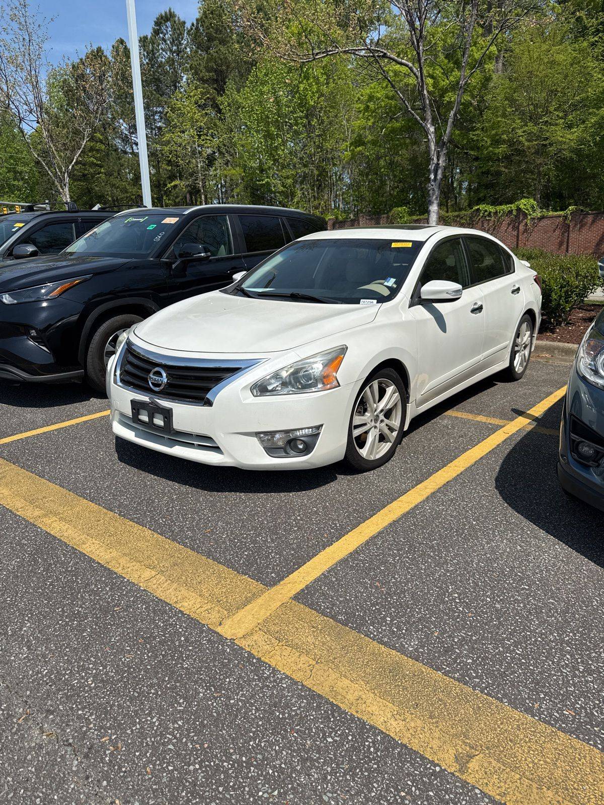 2013 Nissan Altima 3.5 SL — Sedan — 105,047 mi — Durham, NC