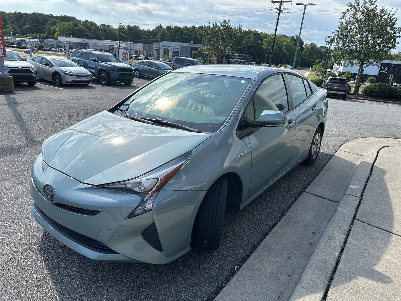 2017 Toyota Prius Four — Hatchback — 71,927 mi — Durham, NC