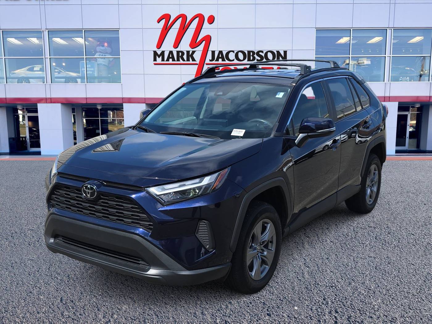 2022 Toyota RAV4 XLE — SUV — 6,876 mi — Durham, NC