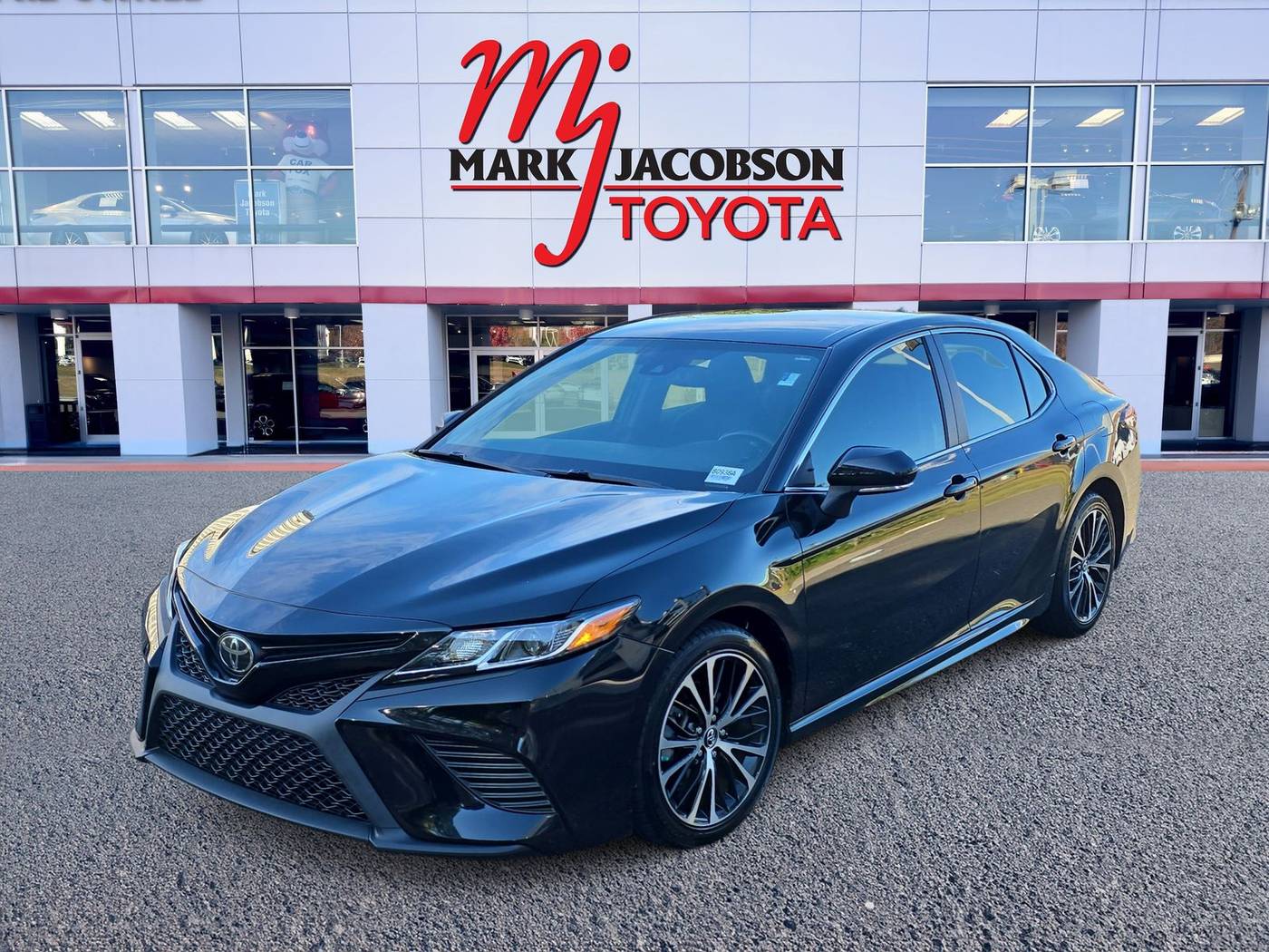 2019 Toyota Camry SE — Sedan — 40,760 mi — Durham, NC
