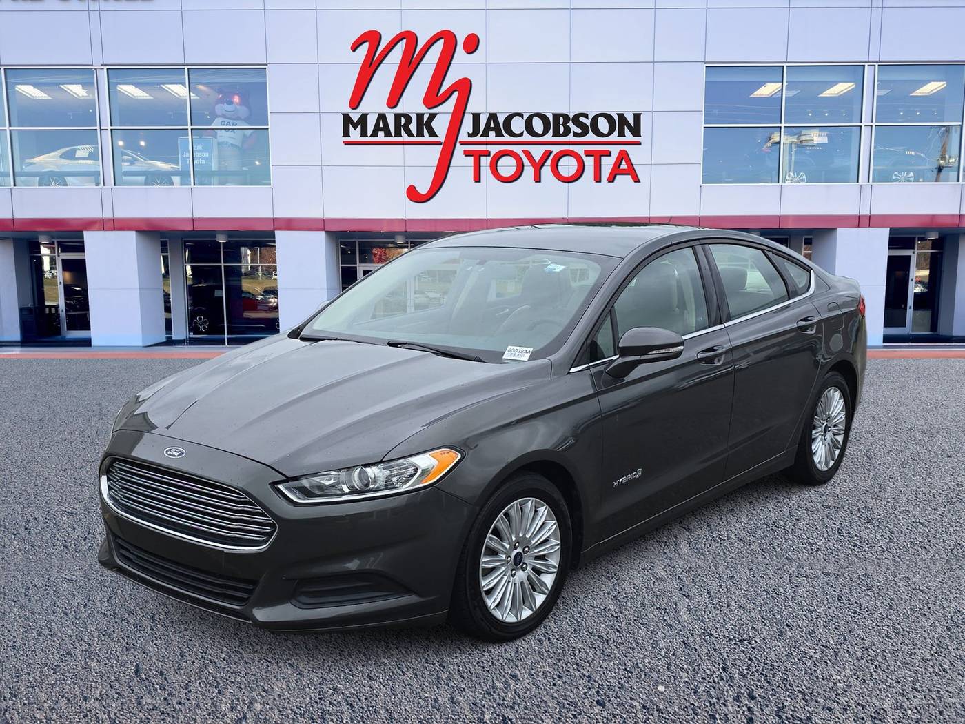 2015 Ford Fusion Hybrid SE — Sedan — 119,614 mi — Durham, NC