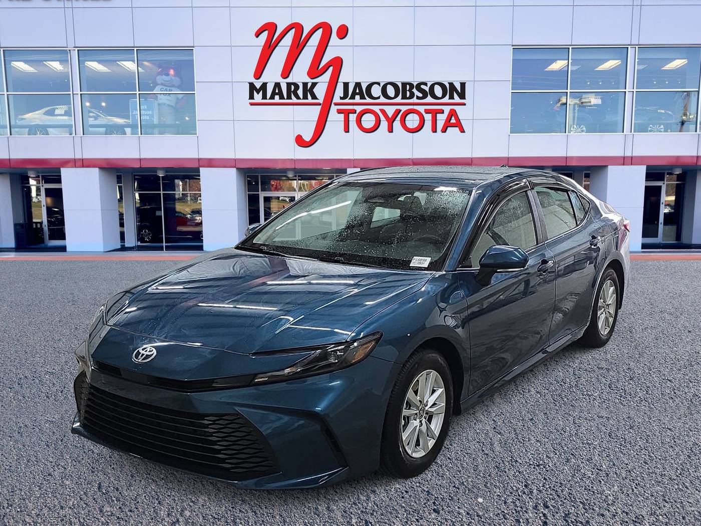 2025 Toyota Camry LE — Sedan — 6,244 mi — Durham, NC