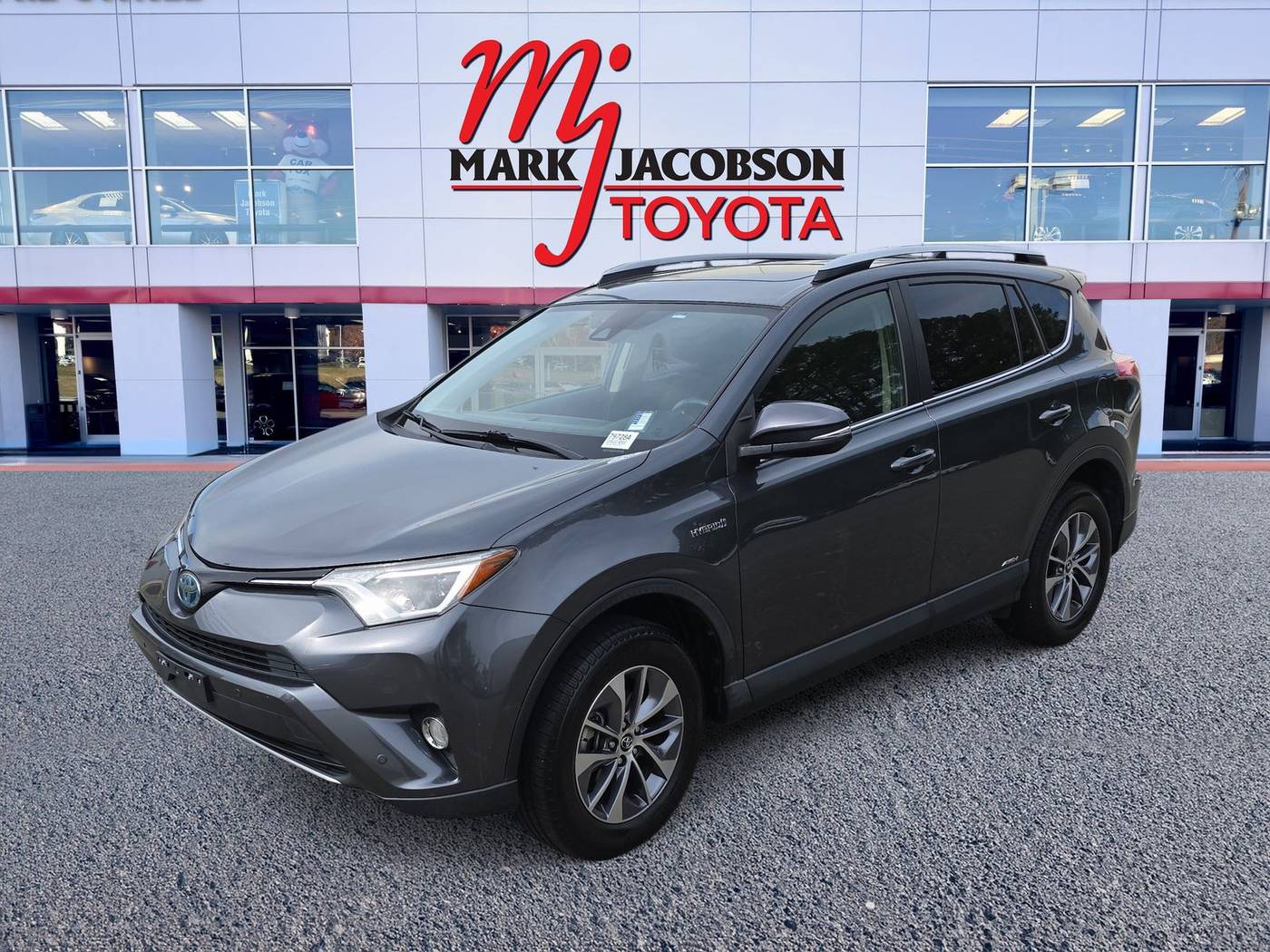 2017 Toyota RAV4 Hybrid XLE — SUV — 73,228 mi — Durham, NC
