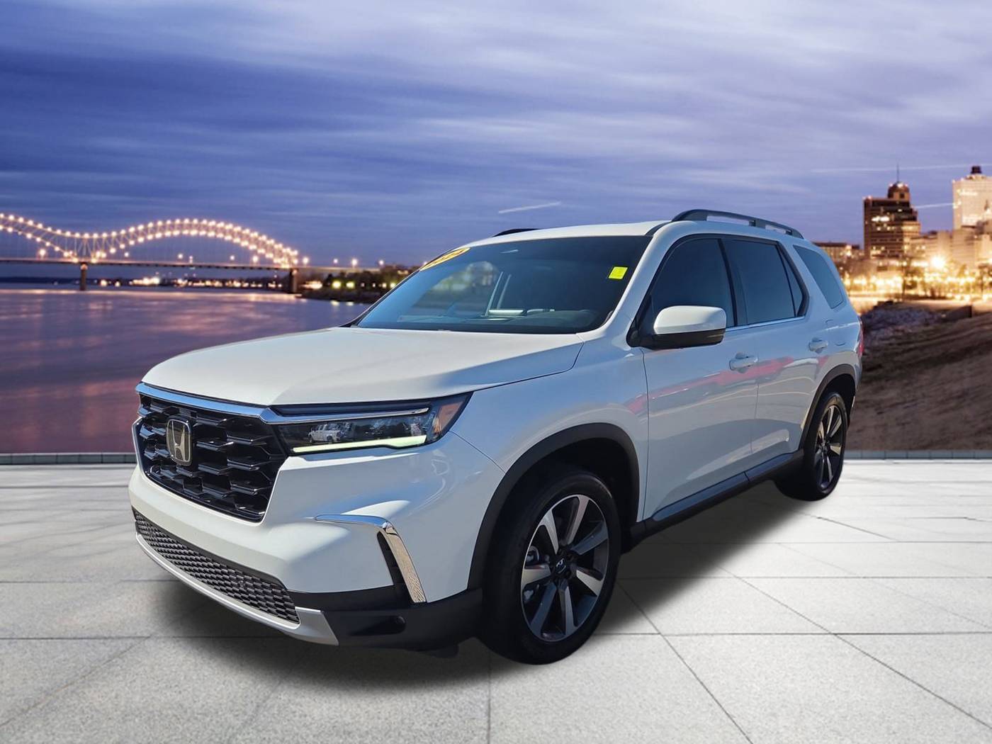 2024 Honda Pilot Touring — SUV — 23,704 mi — Memphis, TN