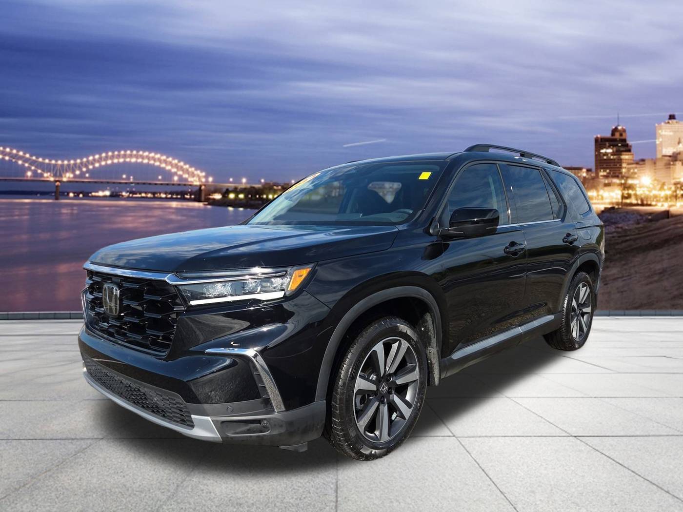 2024 Honda Pilot Touring — SUV — 29,480 mi — Memphis, TN