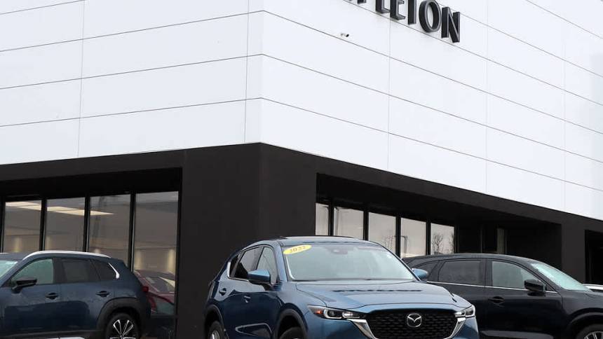 2022 Mazda CX-5 2.5 S Preferred — SUV — 19,760 mi — Naperville, IL