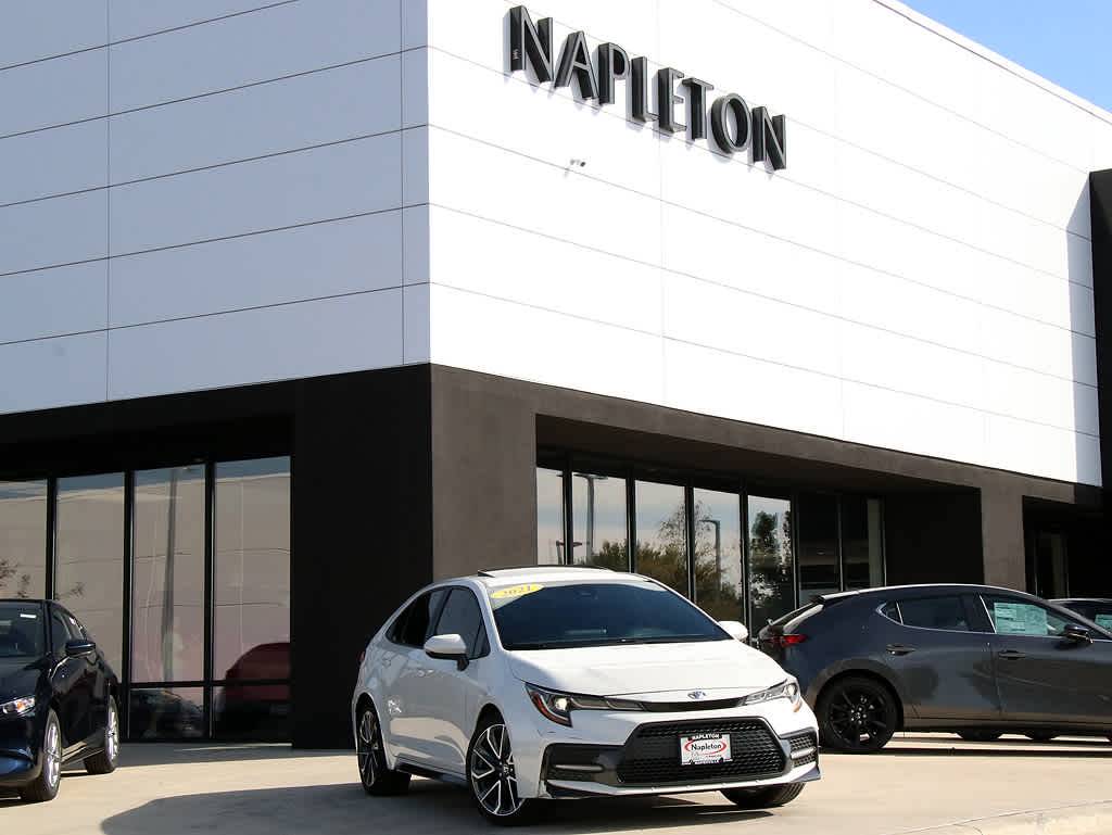 2021 Toyota Corolla SE — Sedan — 69,774 mi — Naperville, IL