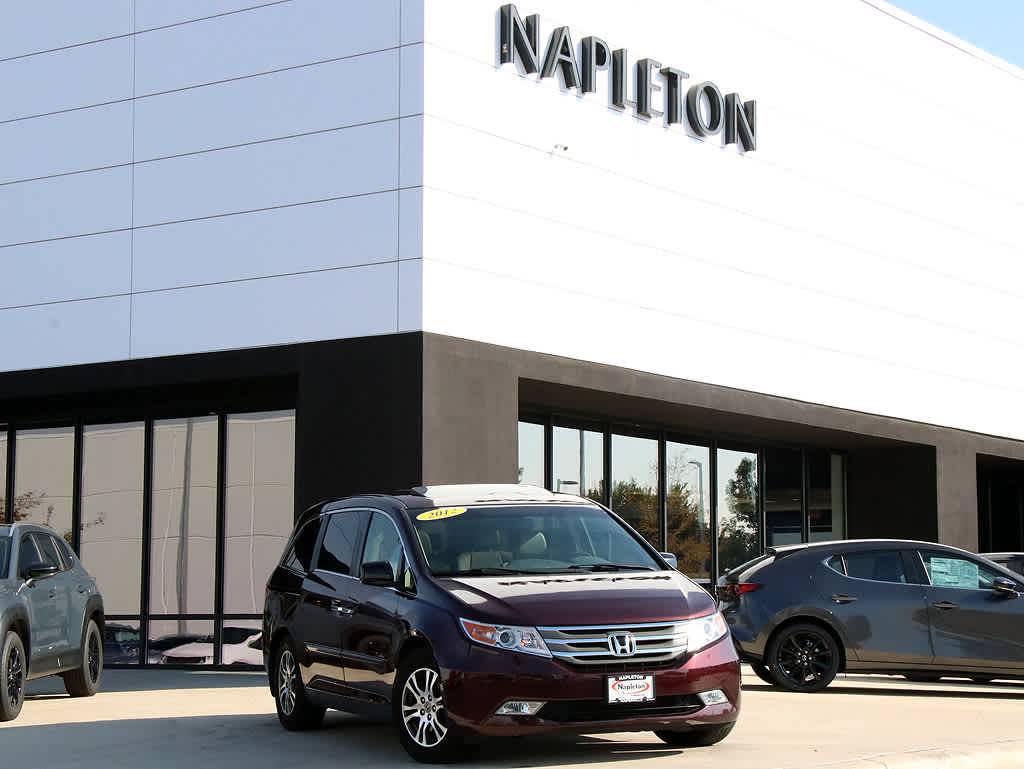 2012 Honda Odyssey EX-L — Minivan — 114,297 mi — Naperville, IL