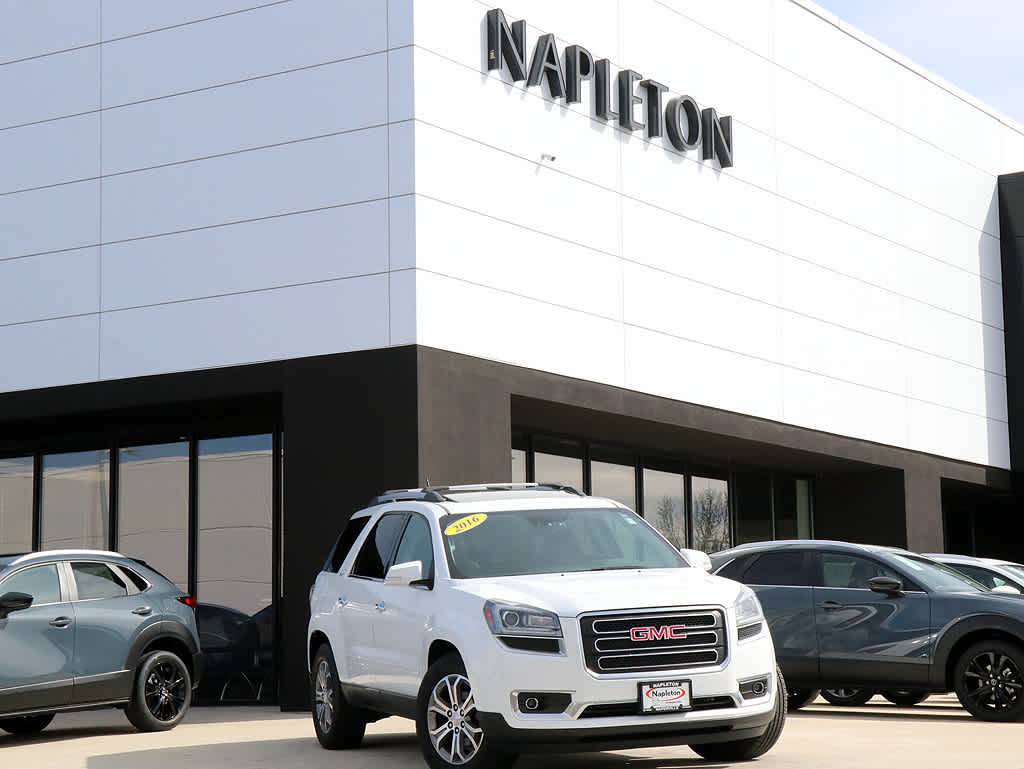 2016 GMC Acadia SLT — SUV — 74,741 mi — Naperville, IL