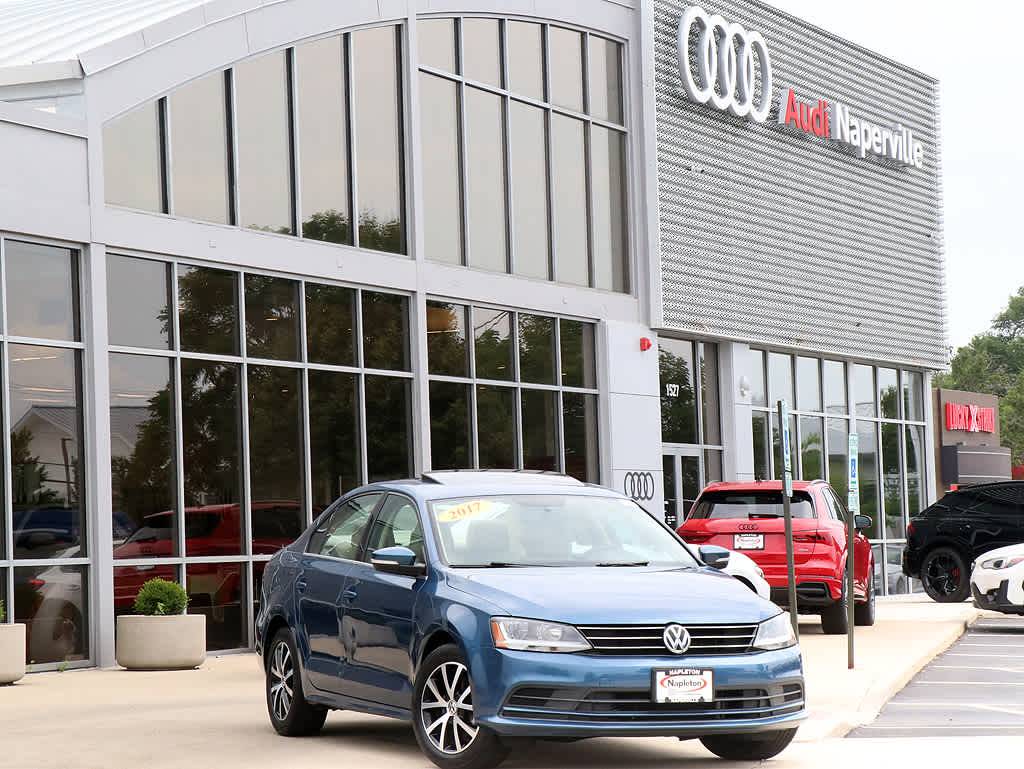 2017 Volkswagen Jetta 1.4T SE — Sedan — 140,414 mi — Naperville, IL