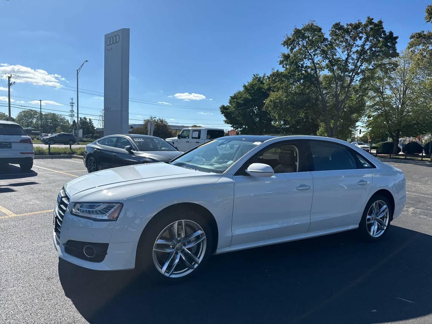 2017 Audi A8 4.0T — Sedan — 31,125 mi — Naperville, IL