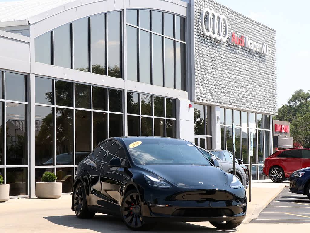 2024 Tesla Model Y Performance — SUV — 8,527 mi — Naperville, IL