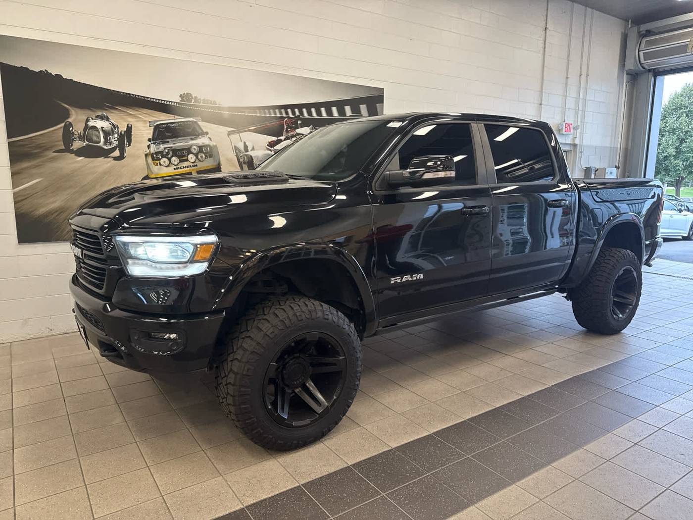 2021 Ram 1500 Laramie — Pickup Truck — 45,470 mi — Naperville, IL