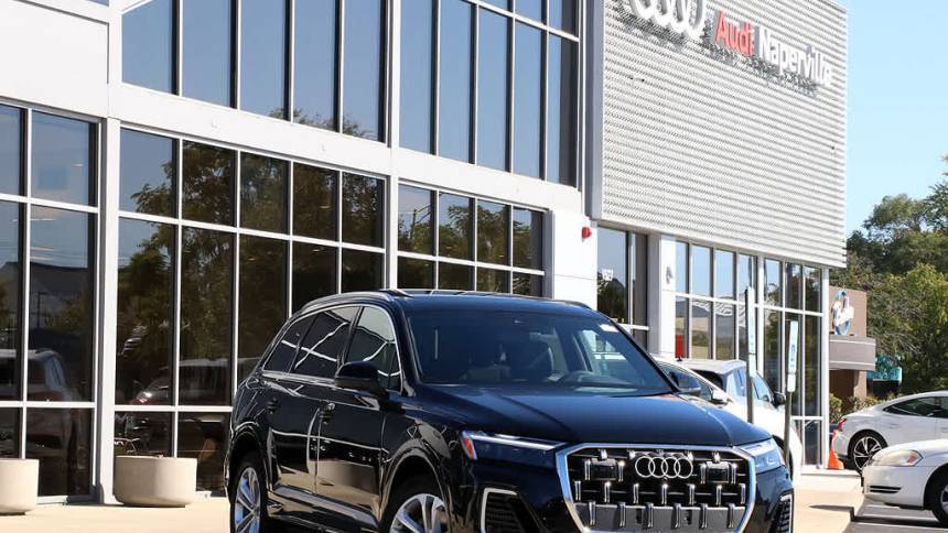 2025 Audi Q7 Premium Plus — SUV — 8,327 mi — Naperville, IL