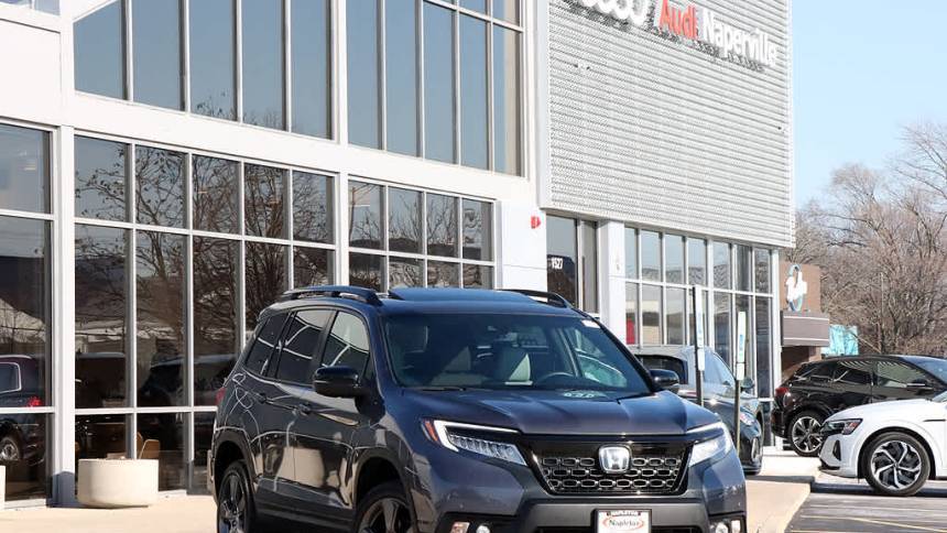 2021 Honda Passport Touring — SUV — 83,376 mi — Naperville, IL