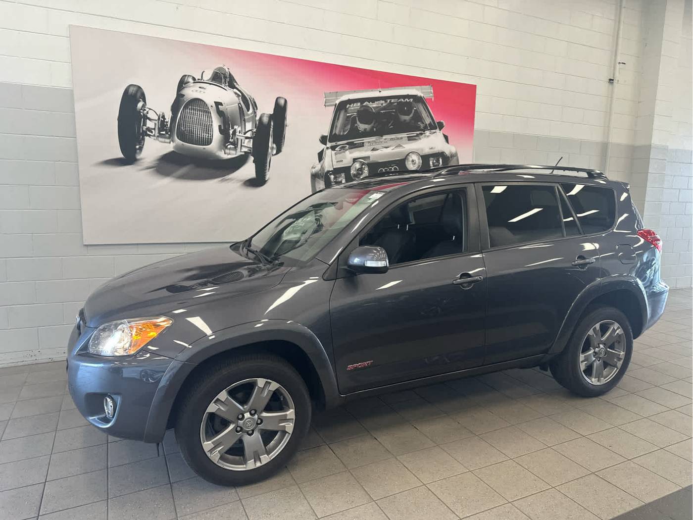 2009 Toyota RAV4 Sport V6 — SUV — 137,304 mi — Naperville, IL