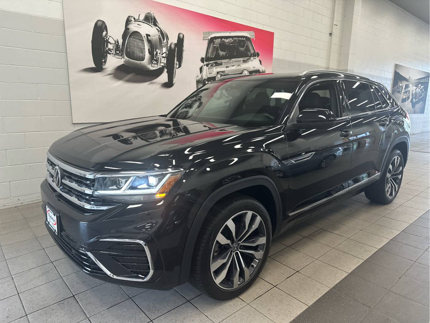 2021 Volkswagen Atlas Cross Sport SEL Premium R-Line — SUV — 42,545 mi — Naperville, IL