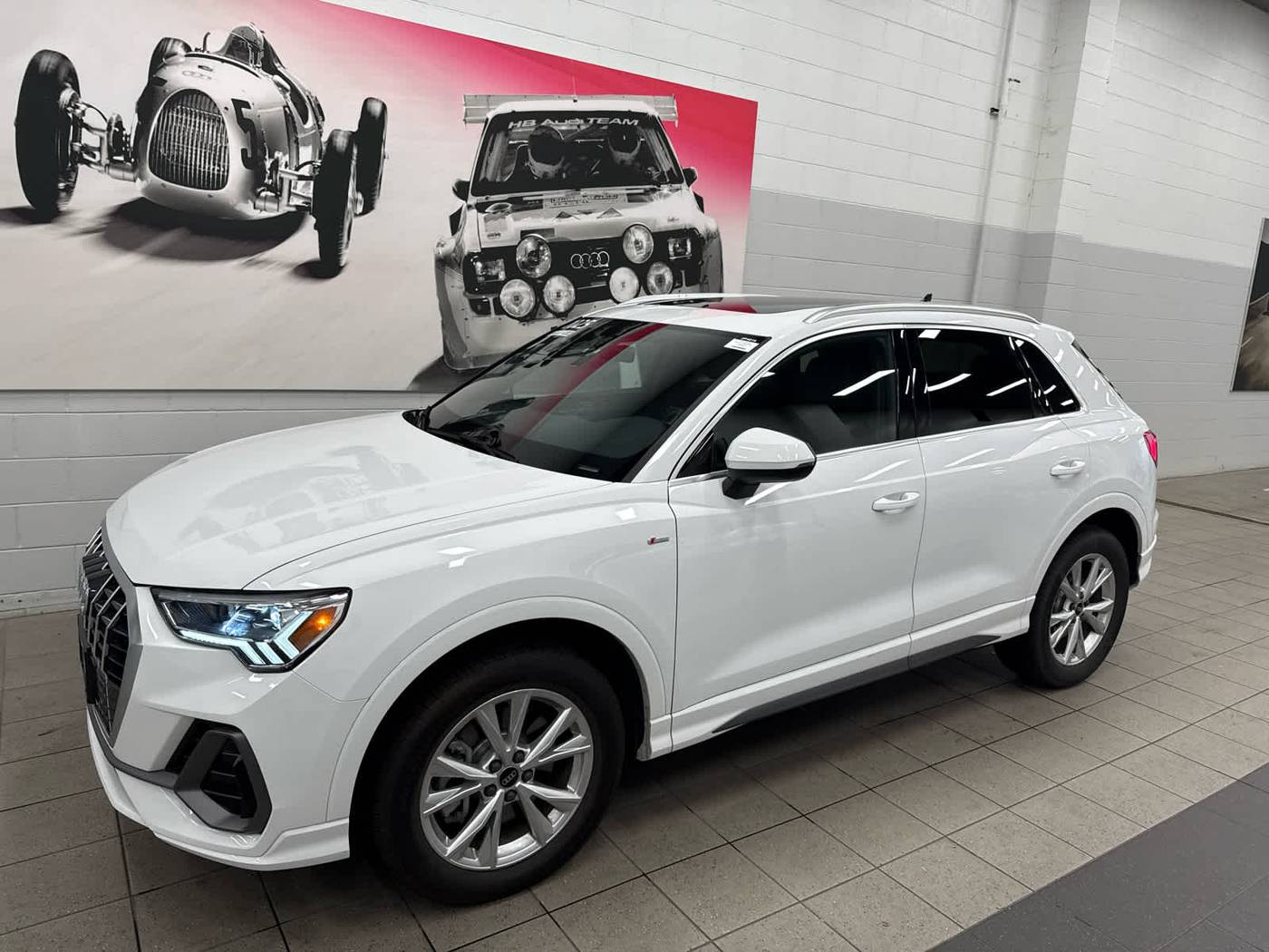 2025 Audi Q3 S line Premium — SUV — 15,906 mi — Naperville, IL