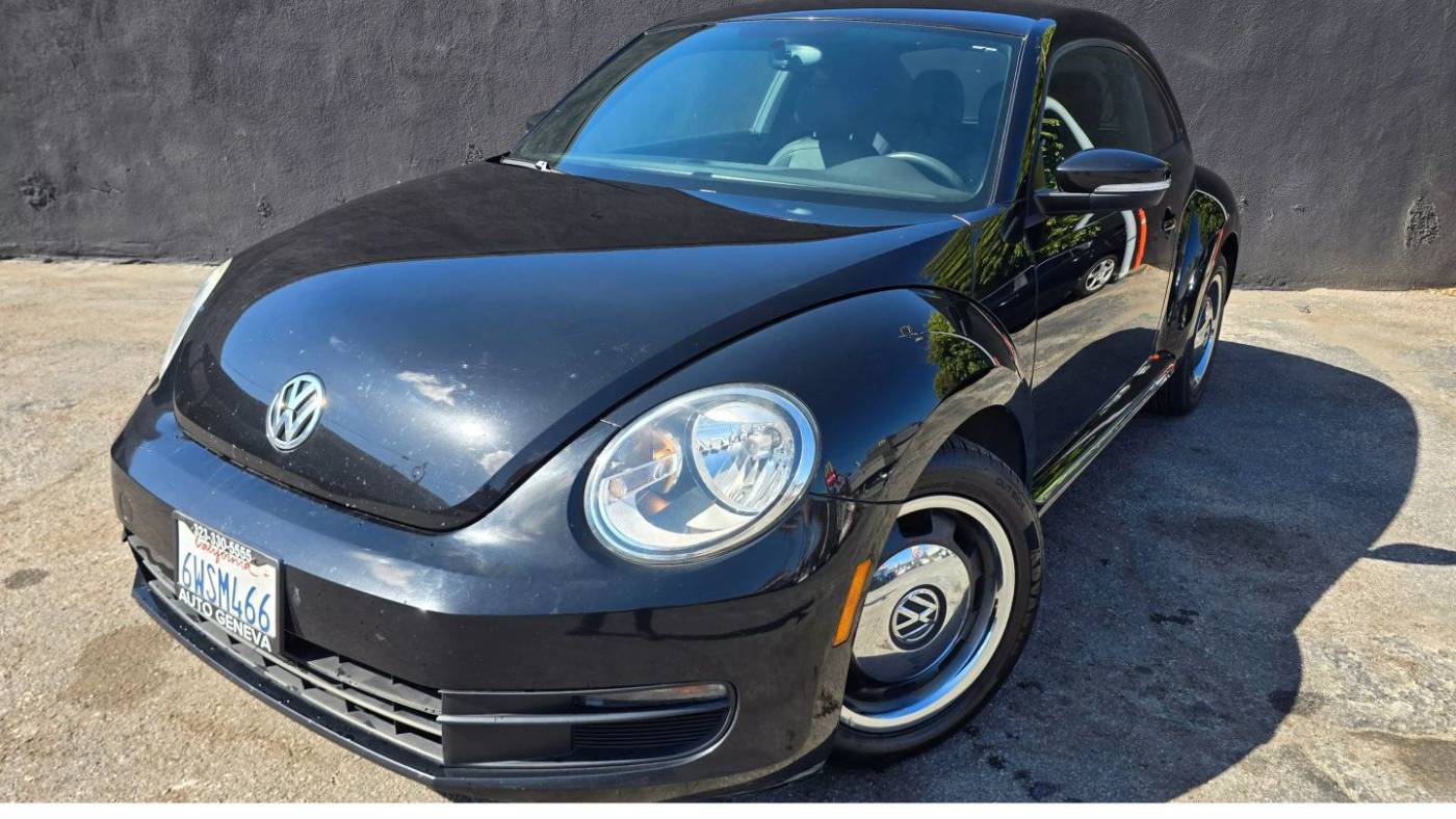 2012 Volkswagen Beetle 2.5 — Hatchback — 104,400 mi — Los Angeles, CA