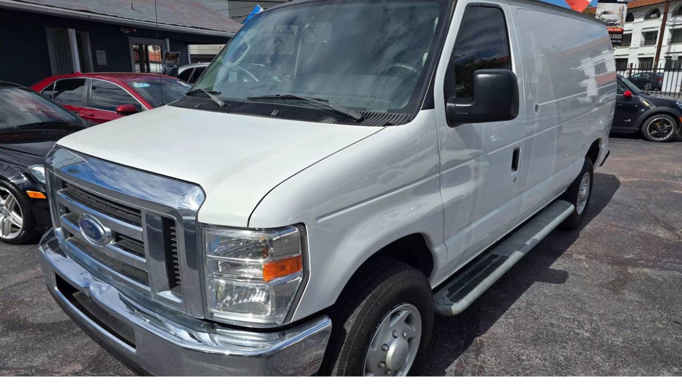 2009 Ford Econoline Cargo Van E-250 — Cargo Van — 230,552 mi — Los Angeles, CA