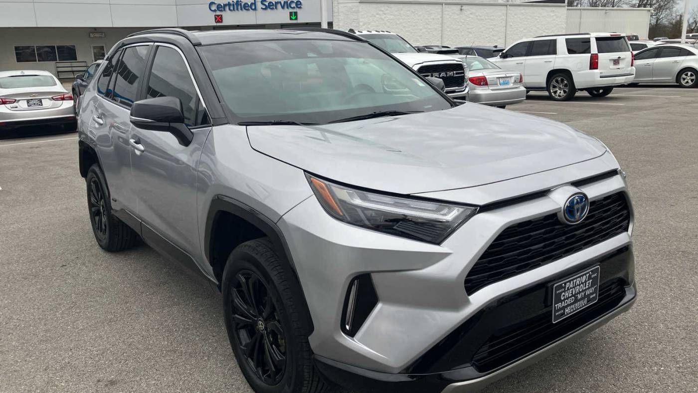 2024 Toyota RAV4 Hybrid XSE — SUV — 9,357 mi — Hopkinsville, KY