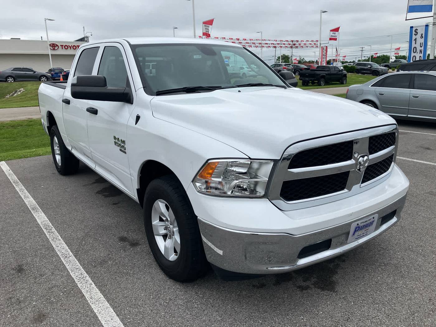 2023 Ram 1500 Classic SLT — Pickup Truck — 54,666 mi — Hopkinsville, KY