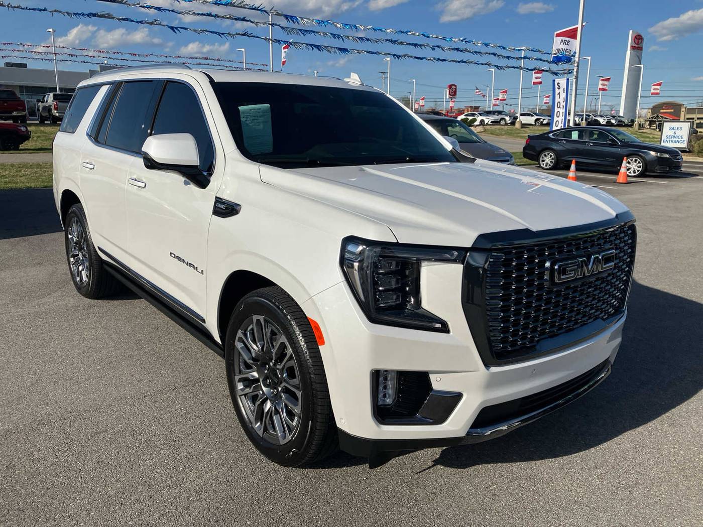 2024 GMC Yukon Denali Ultimate — SUV — 16,054 mi — Hopkinsville, KY
