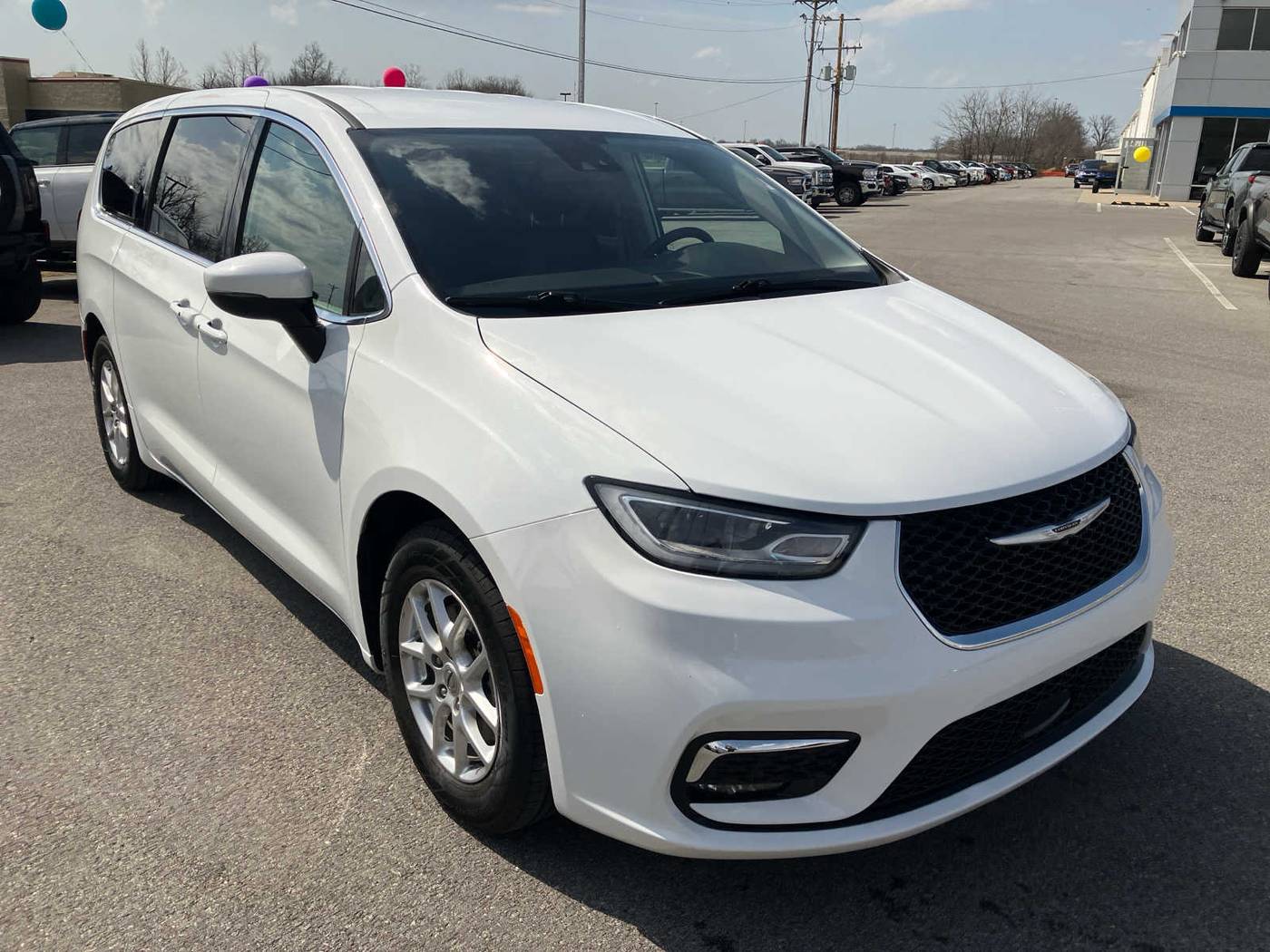 2023 Chrysler Pacifica Touring L — Minivan — 65,699 mi — Hopkinsville, KY