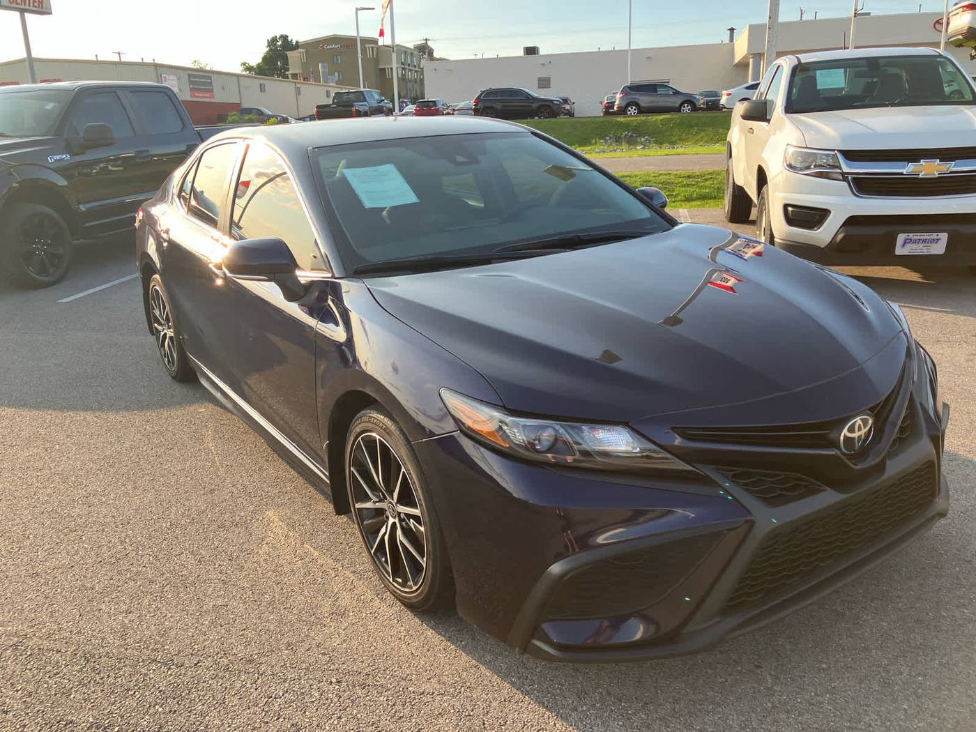 2022 Toyota Camry SE — Sedan — 97,641 mi — Hopkinsville, KY