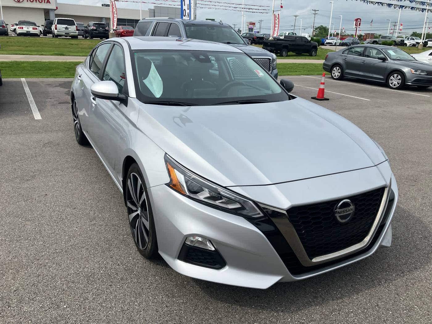 2020 Nissan Altima SR — Sedan — 64,821 mi — Hopkinsville, KY