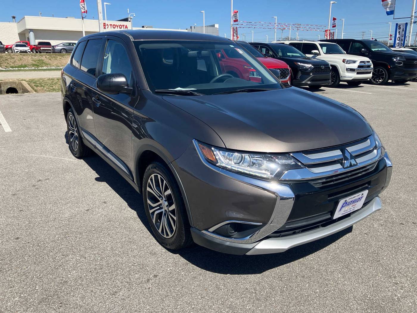 2018 Mitsubishi Outlander ES — SUV — 86,453 mi — Hopkinsville, KY