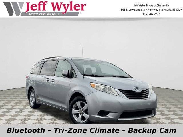 2012 Toyota Sienna LE — Minivan — 83,852 mi — Clarksville, IN