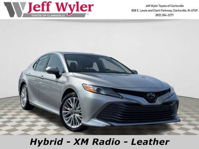 2020 Toyota Camry Hybrid XLE — Sedan — 53,717 mi — Clarksville, IN