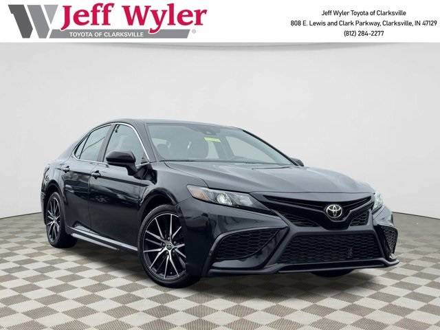2021 Toyota Camry SE — Sedan — 62,554 mi — Clarksville, IN
