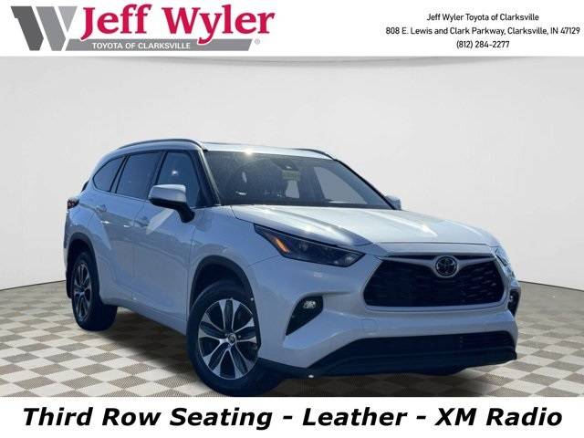 2022 Toyota Highlander XLE — SUV — 47,436 mi — Clarksville, IN