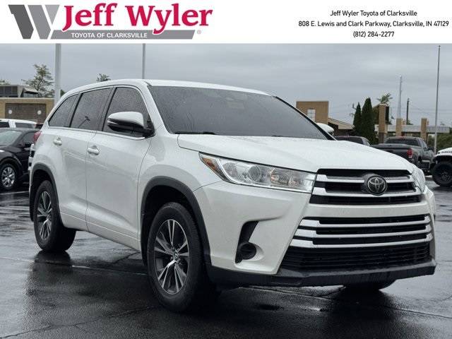 2018 Toyota Highlander LE — SUV — 118,454 mi — Clarksville, IN