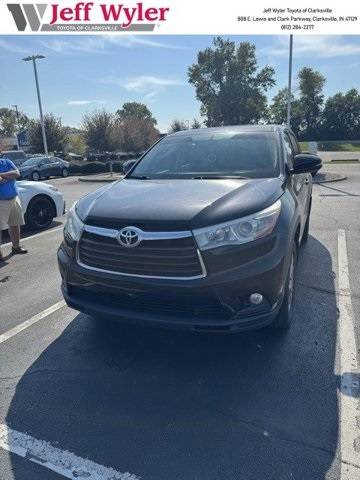 2015 Toyota Highlander LE Plus — SUV — 86,014 mi — Clarksville, IN