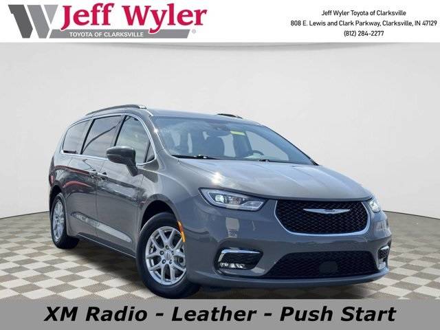 2022 Chrysler Pacifica Touring L — Minivan — 65,906 mi — Clarksville, IN