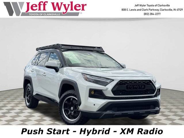 2022 Toyota RAV4 Hybrid SE — SUV — 25,458 mi — Clarksville, IN