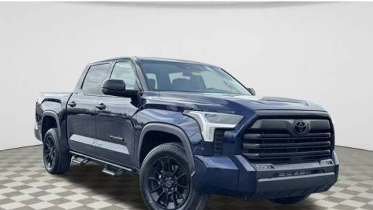 2022 Toyota Tundra SR5 — Pickup Truck — 21,646 mi — Clarksville, IN