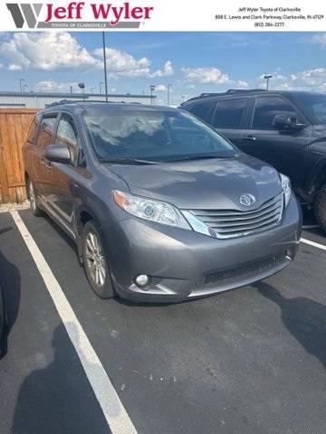 2017 Toyota Sienna XLE — Minivan — 80,640 mi — Clarksville, IN