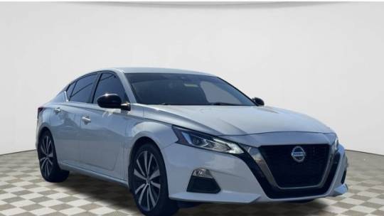 2020 Nissan Altima SR — Sedan — 81,504 mi — Clarksville, IN
