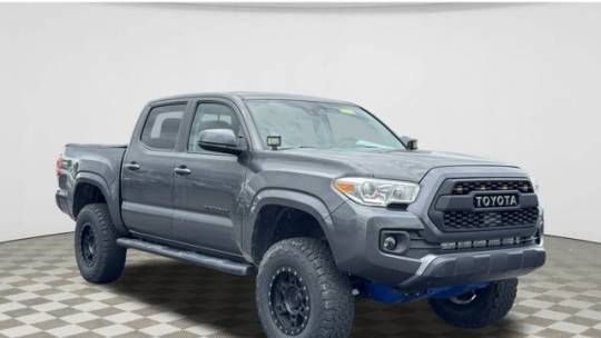 2019 Toyota Tacoma SR