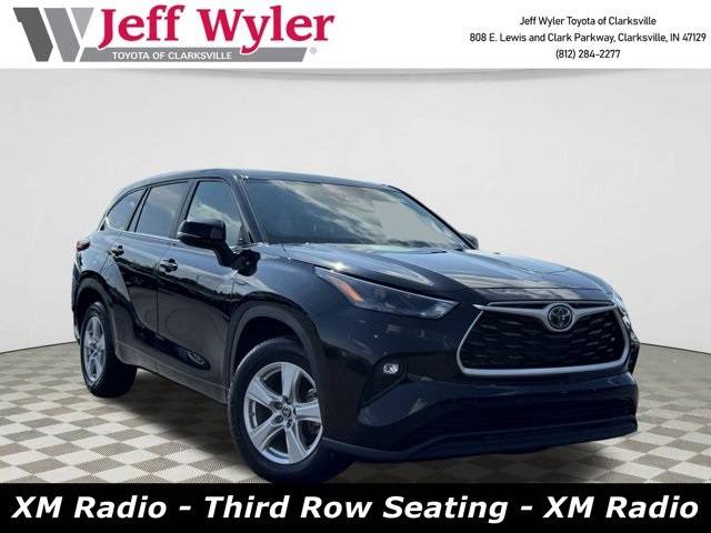 2023 Toyota Highlander Hybrid LE — SUV — 20,733 mi — Clarksville, IN