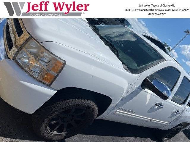 2010 Chevrolet Silverado 1500 LT — Pickup Truck — 194,897 mi — Clarksville, IN