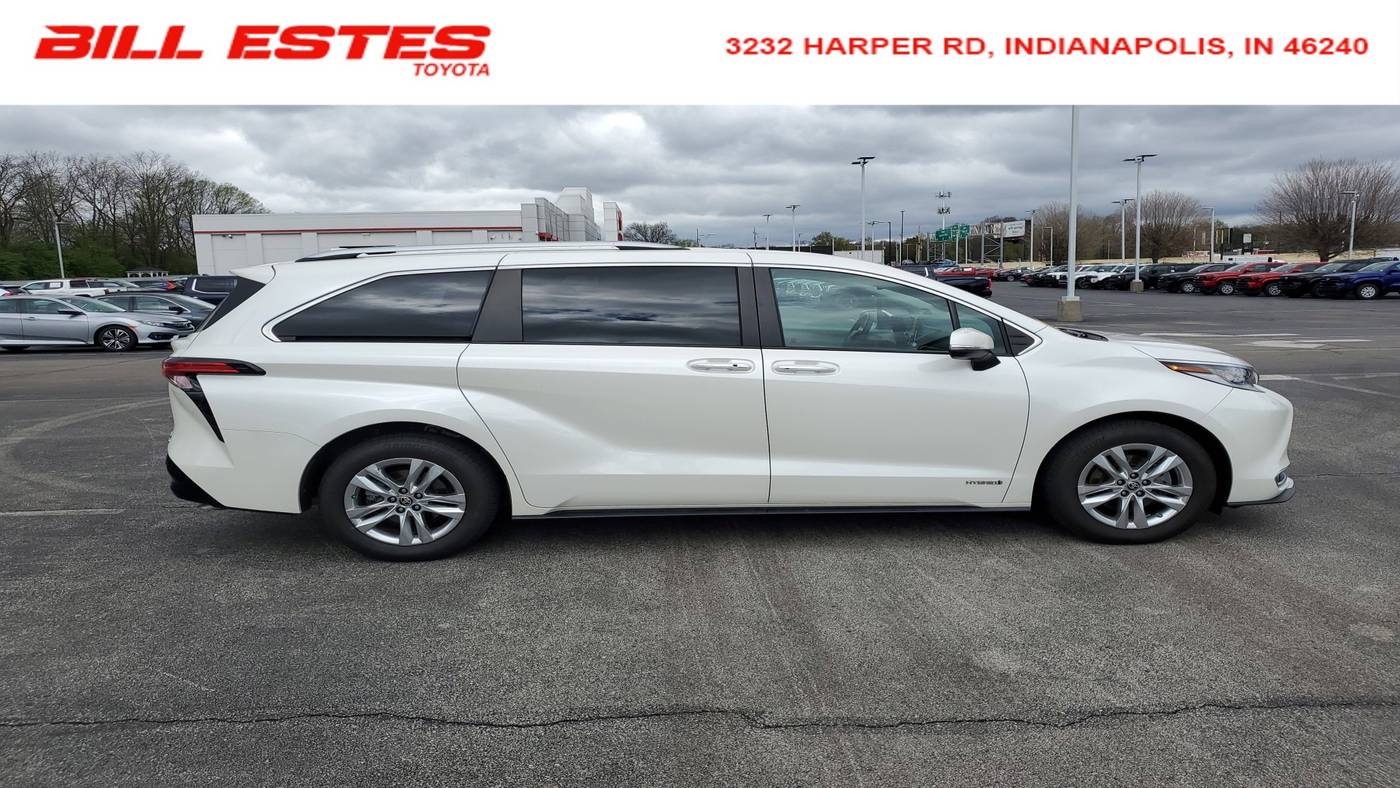 2021 Toyota Sienna Limited — Minivan — 34,018 mi — Indianapolis, IN